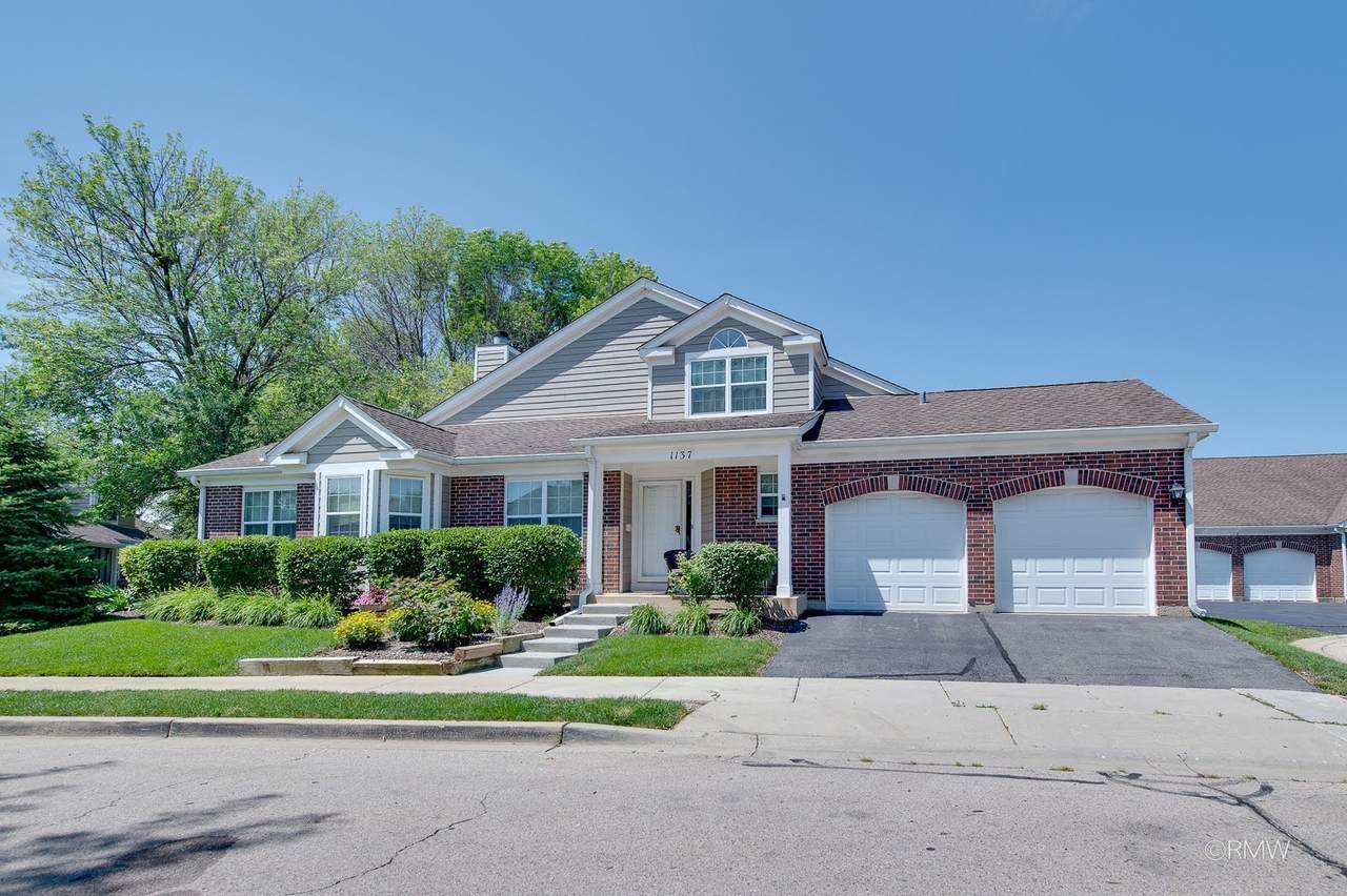 1137 St Andrews Court - Photo 1