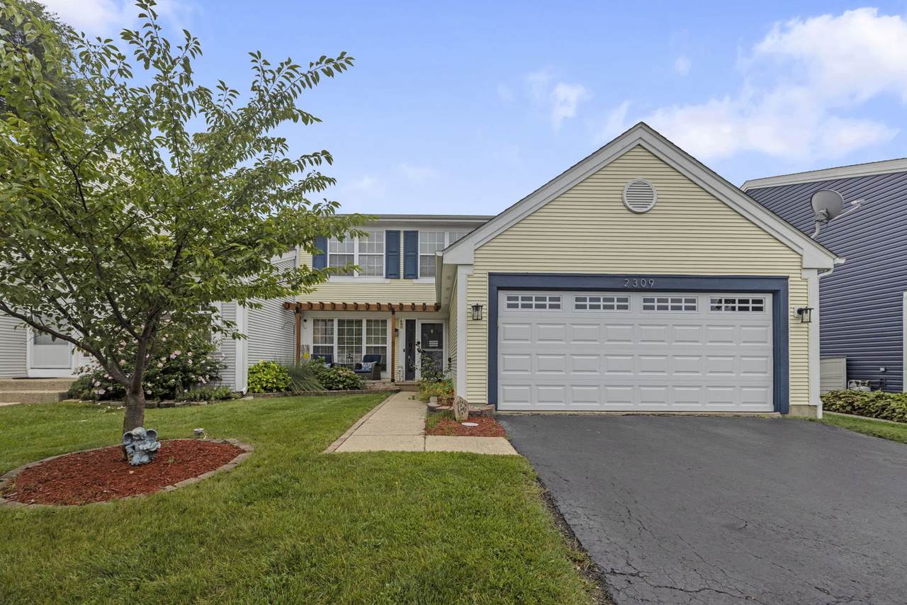2309 Meadows Lane - Photo 1