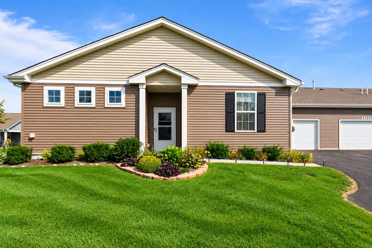 6328 Maple Glen Drive - Photo 1
