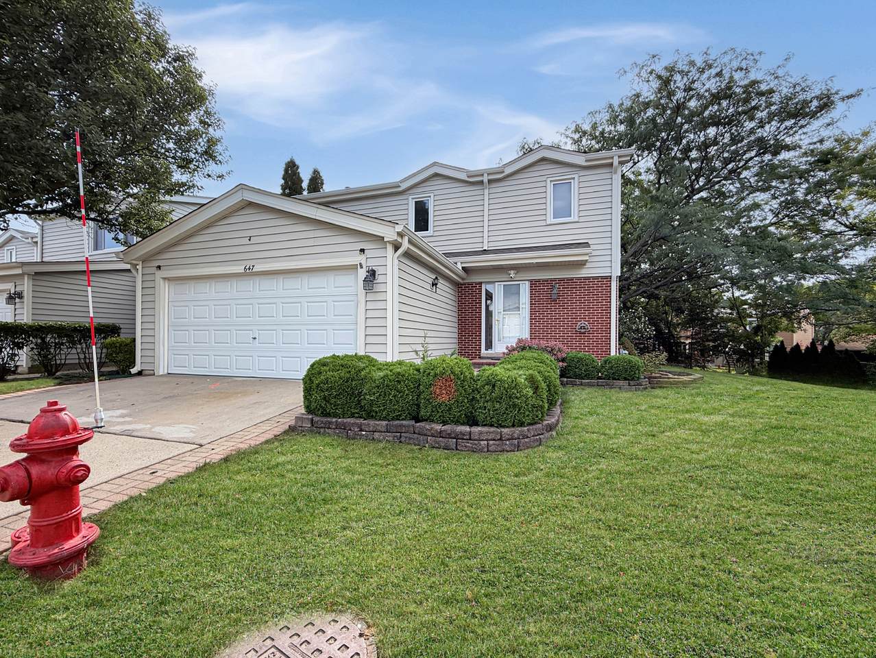 647 Darien Court - Photo 1