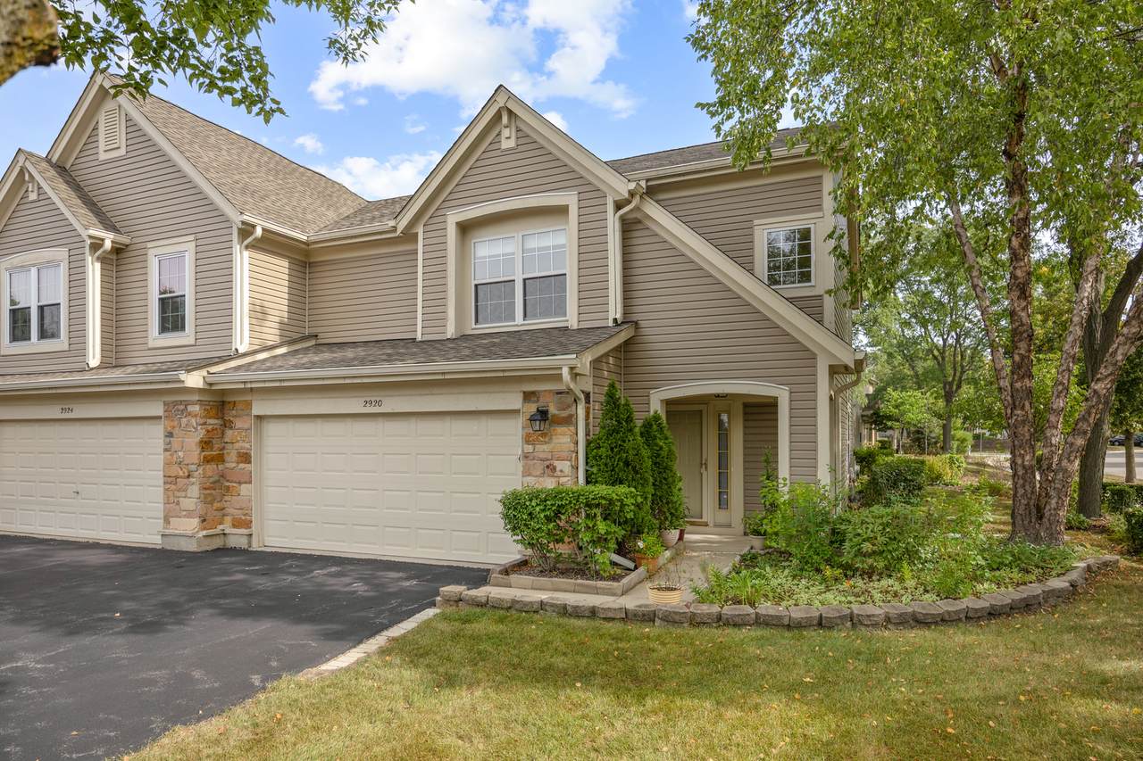 2920 Oak Court - Photo 1