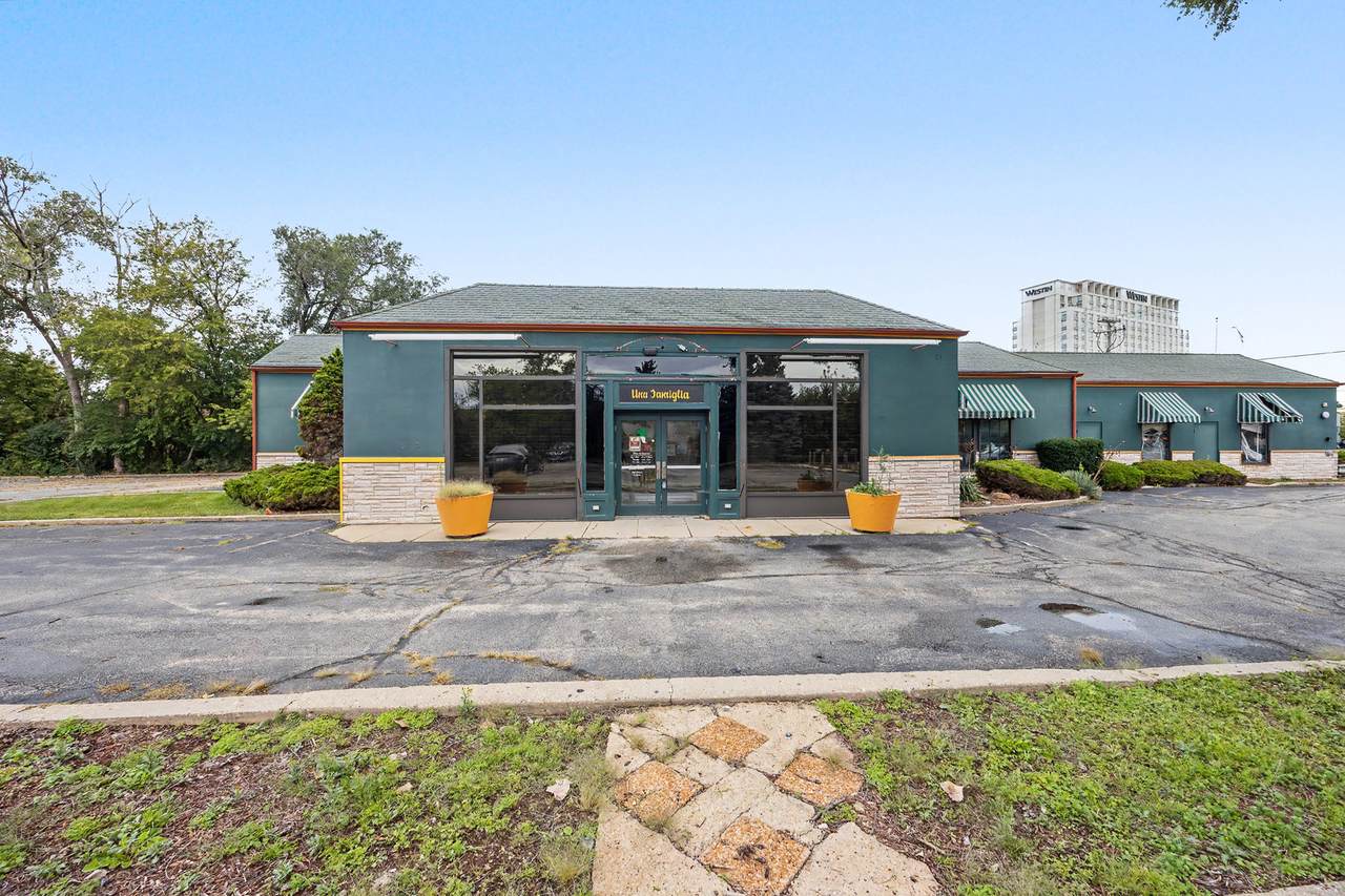 604 Milwaukee Avenue - Photo 1