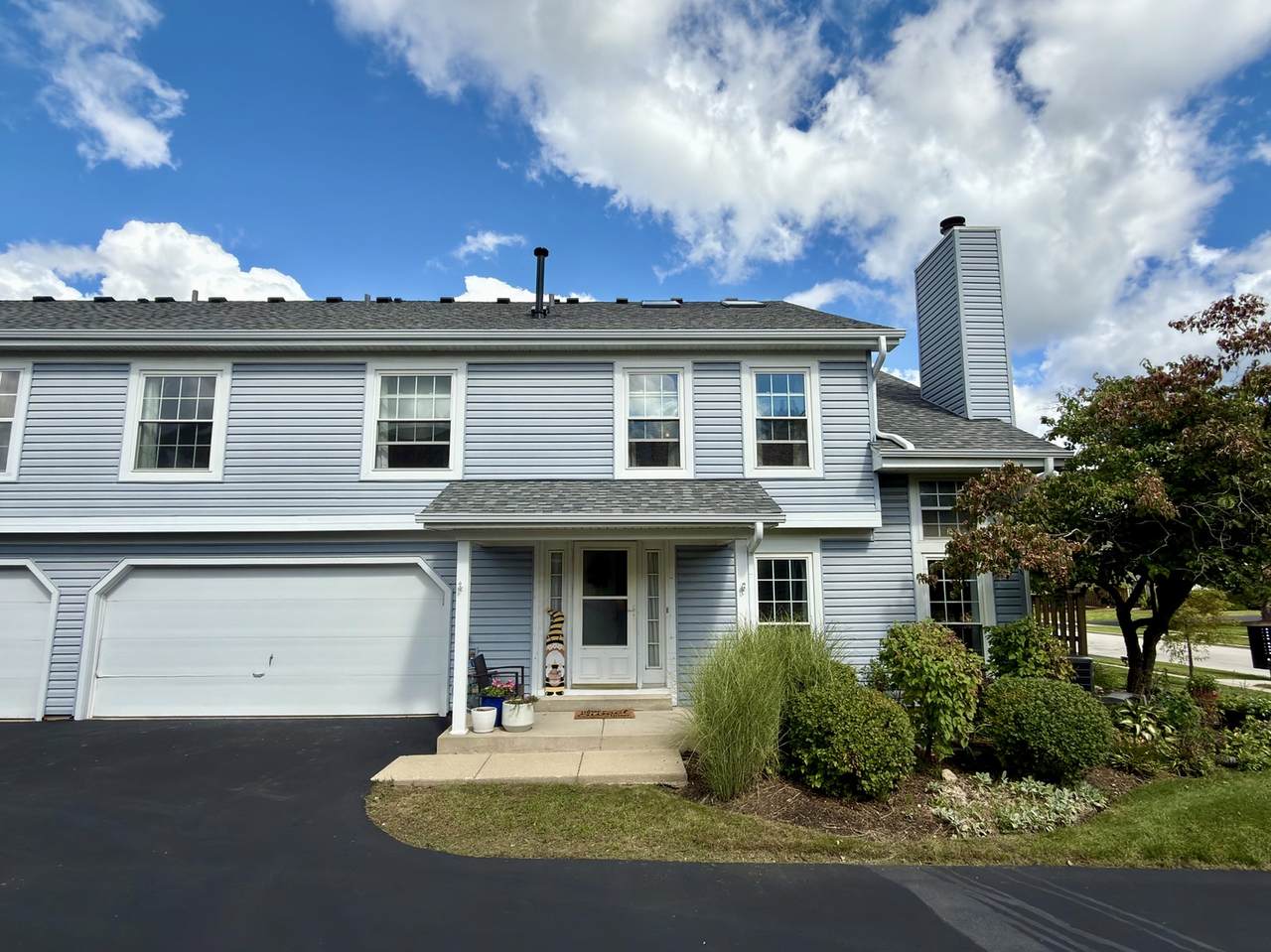 3S126 Timber Drive - Photo 1