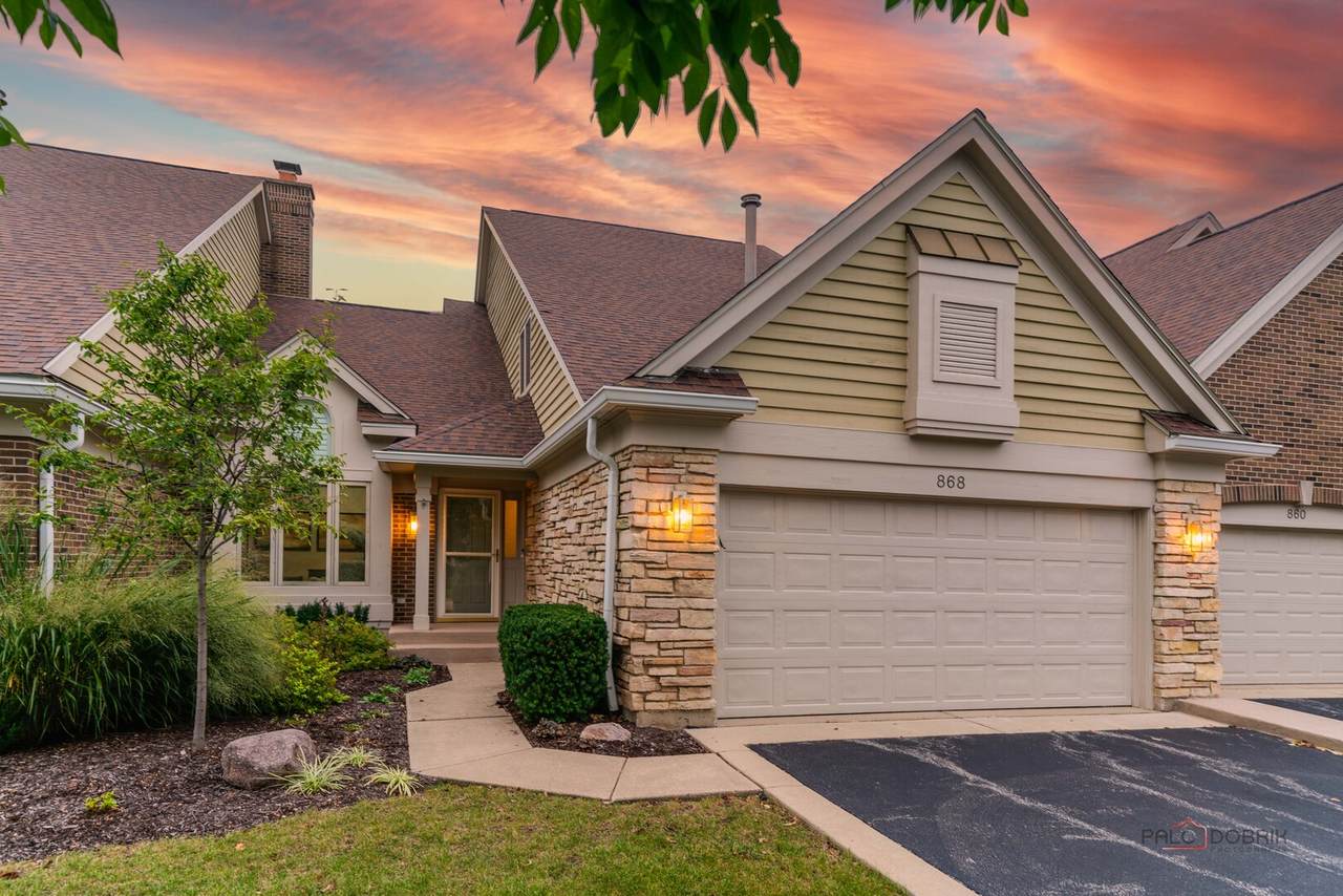 868 Island Court - Photo 1