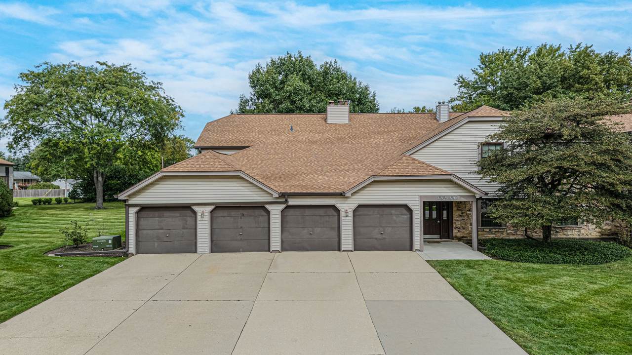 696 Hapsfield Lane - Photo 1