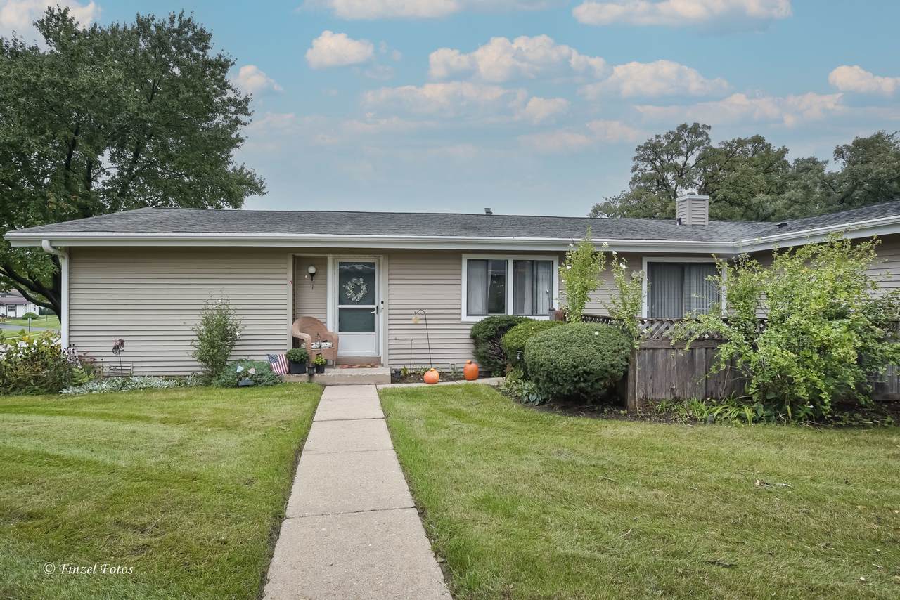 824 Wiltshire Drive - Photo 1