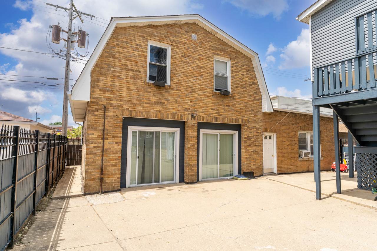 2530 Neva Avenue - Photo 1