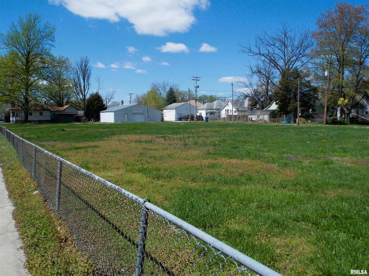 838 2ND Street - Photo 1
