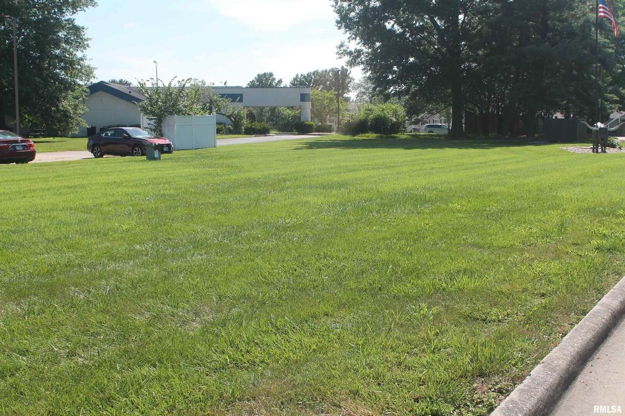 1160A Cedar Court - Photo 1