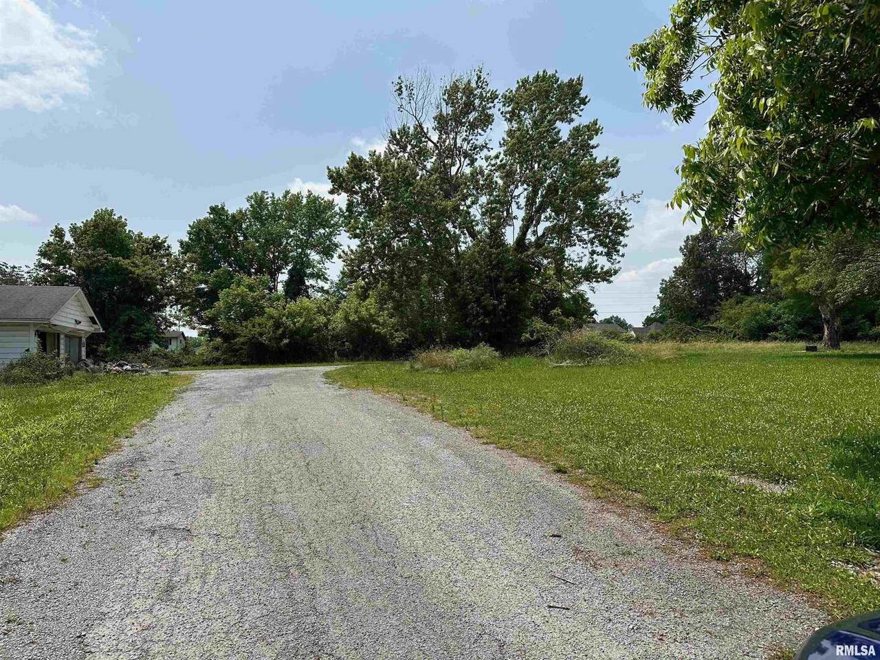301 Chestnut Street - Photo 1