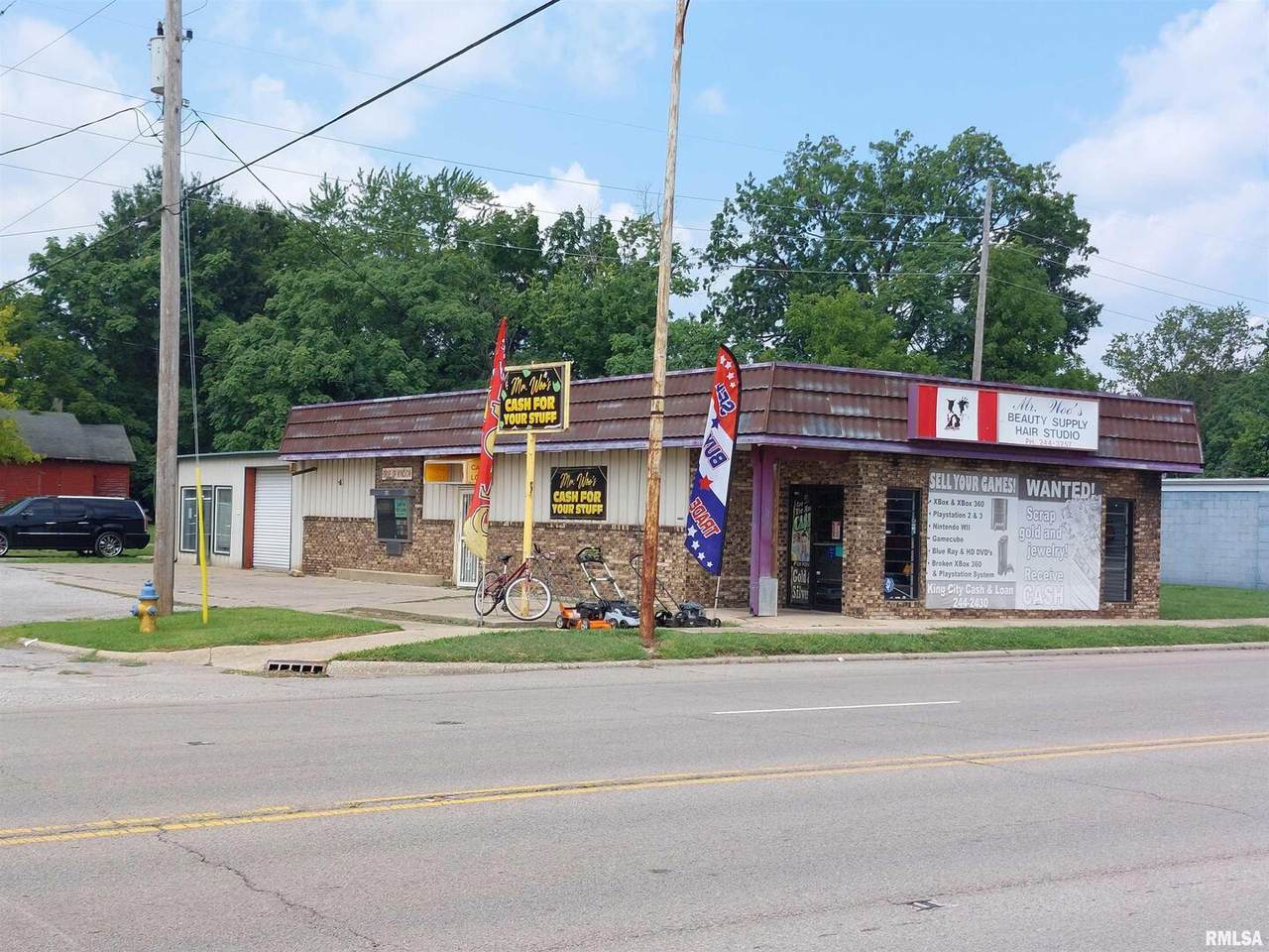 823 10TH Street - Photo 1