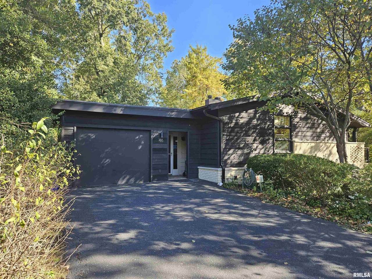 46 Hillcrest Dr Drive - Photo 1