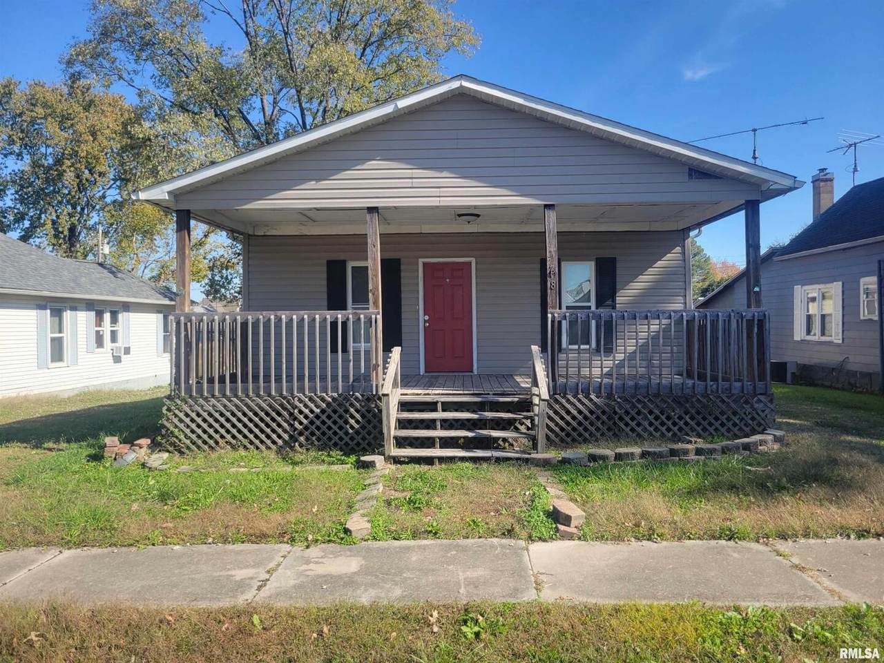 208 Washington Street - Photo 1