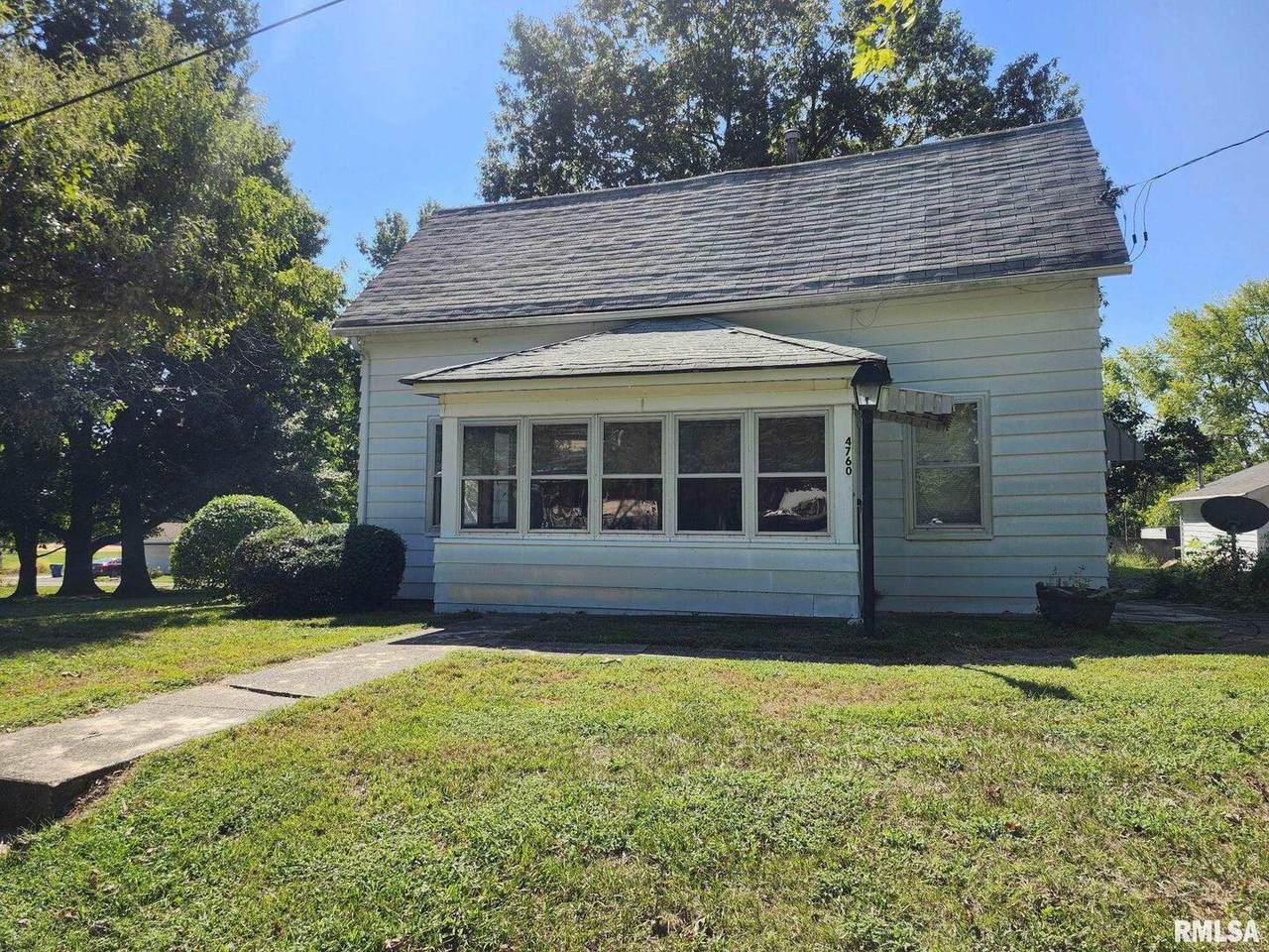 4760 Raleigh Road - Photo 1