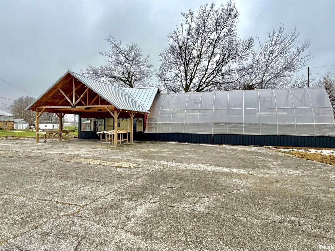 2105 15TH Street - Photo 1