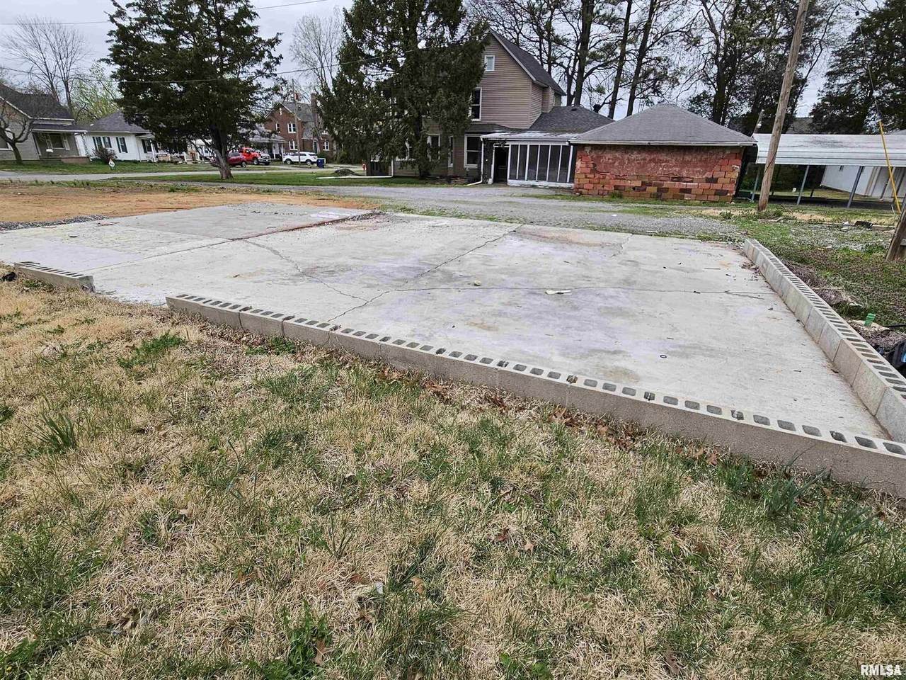 618 Mckinley Street - Photo 1