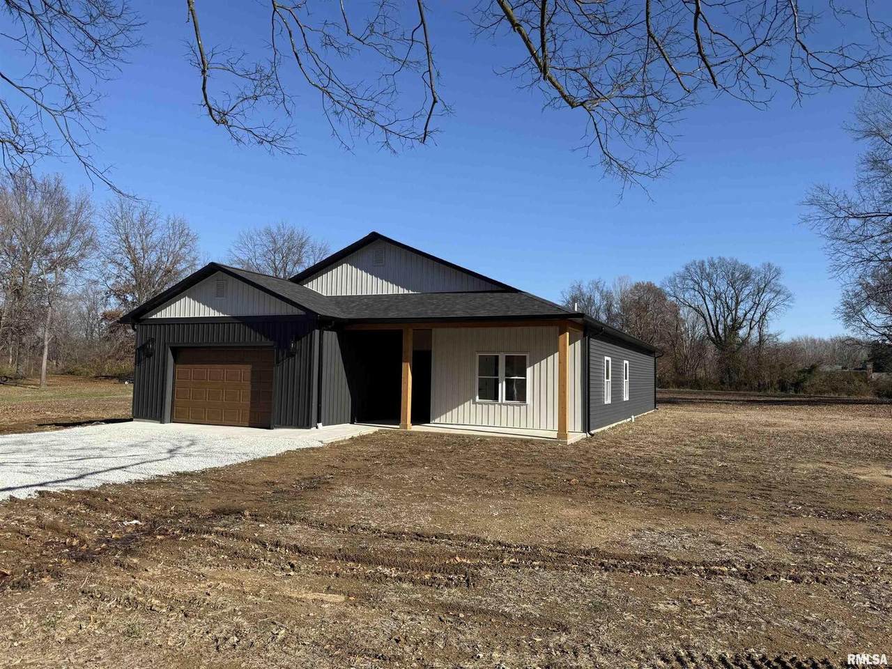 333 Hanseman Street - Photo 1