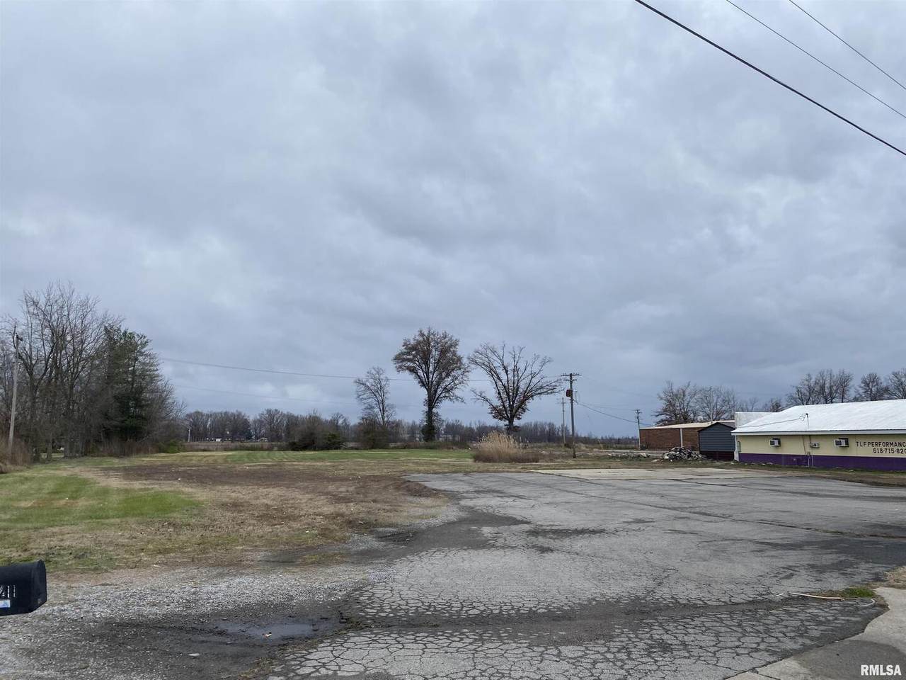 1213 Us 45 - Photo 1