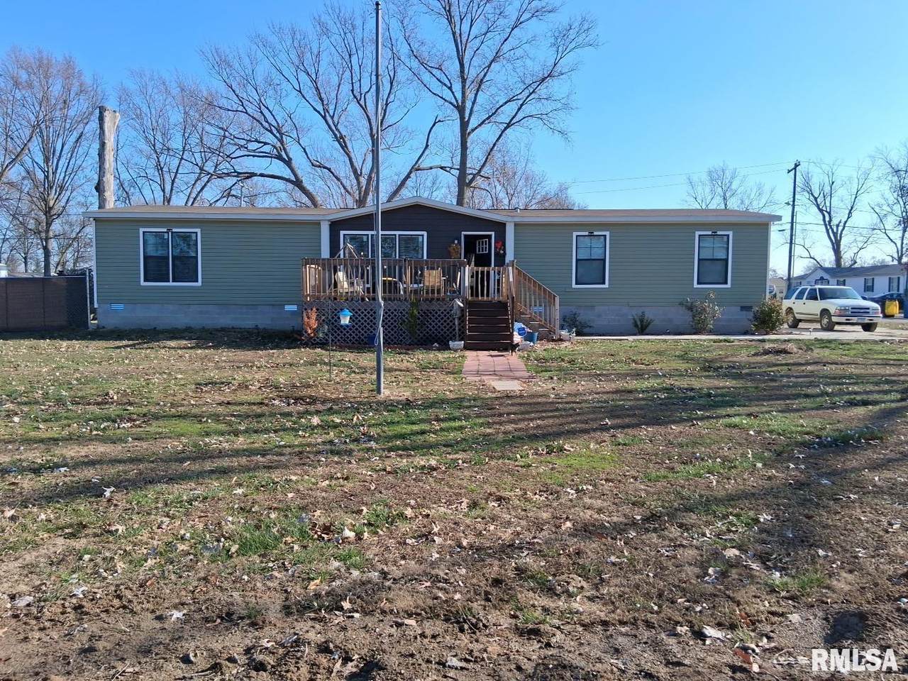 1300 Jackson Avenue - Photo 1