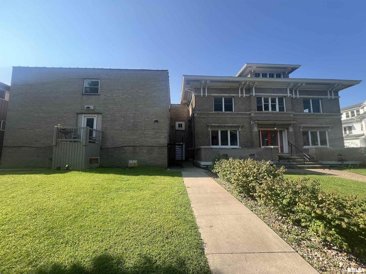 431 5TH Avenue - Photo 1