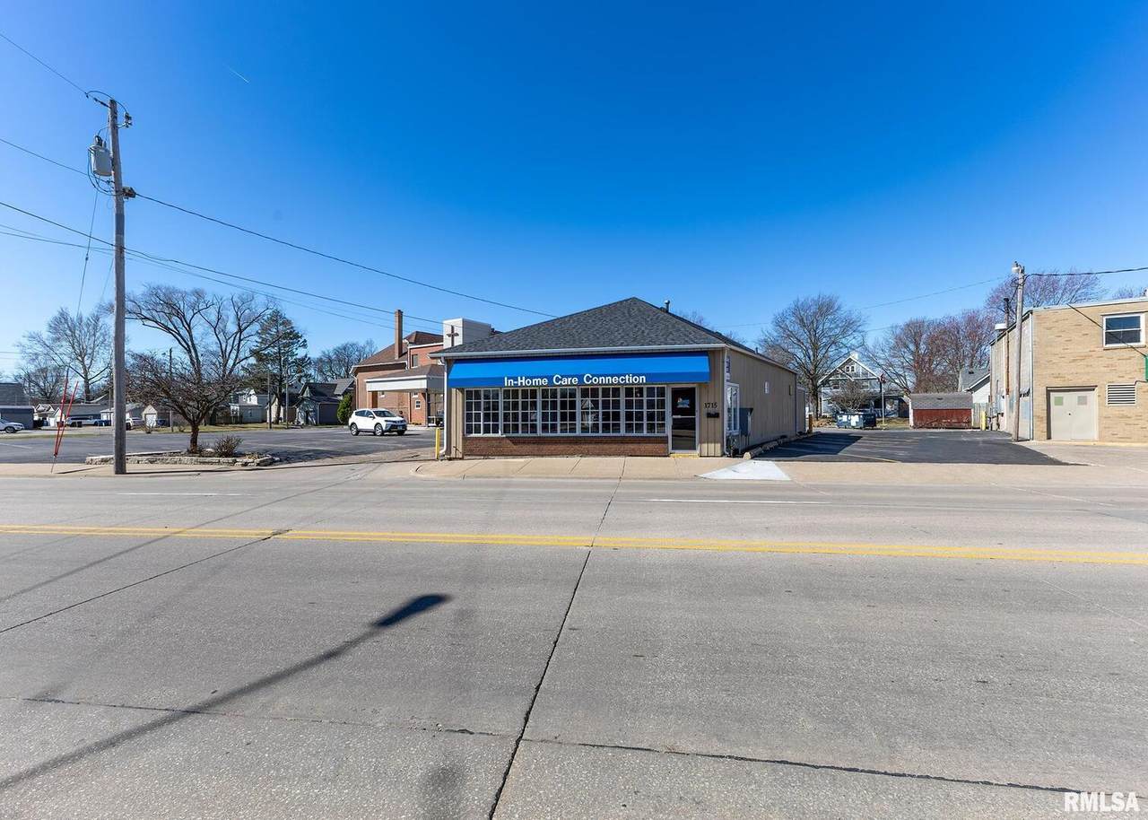 1715 15TH Street Place - Photo 1
