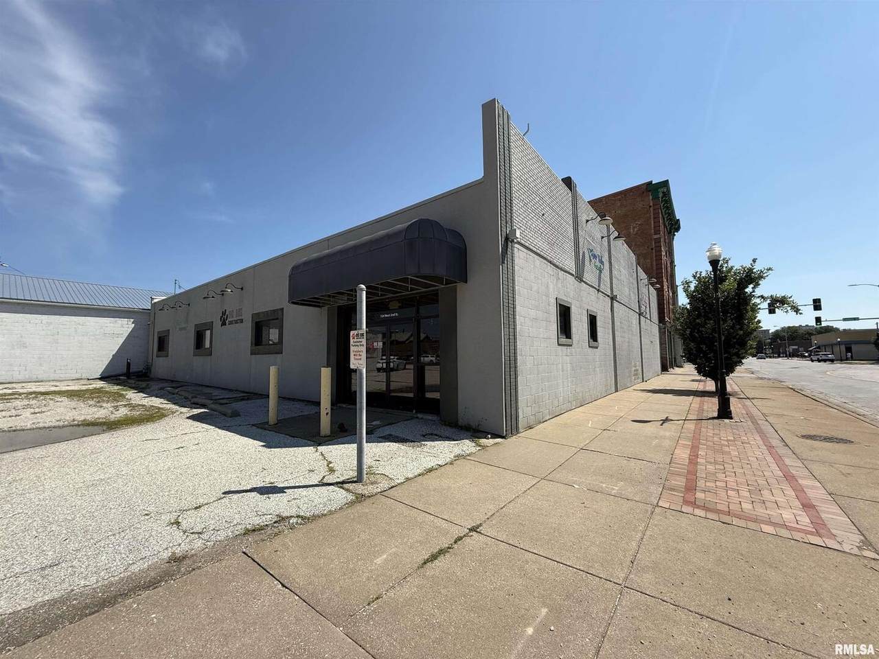 724 2ND Street - Photo 1