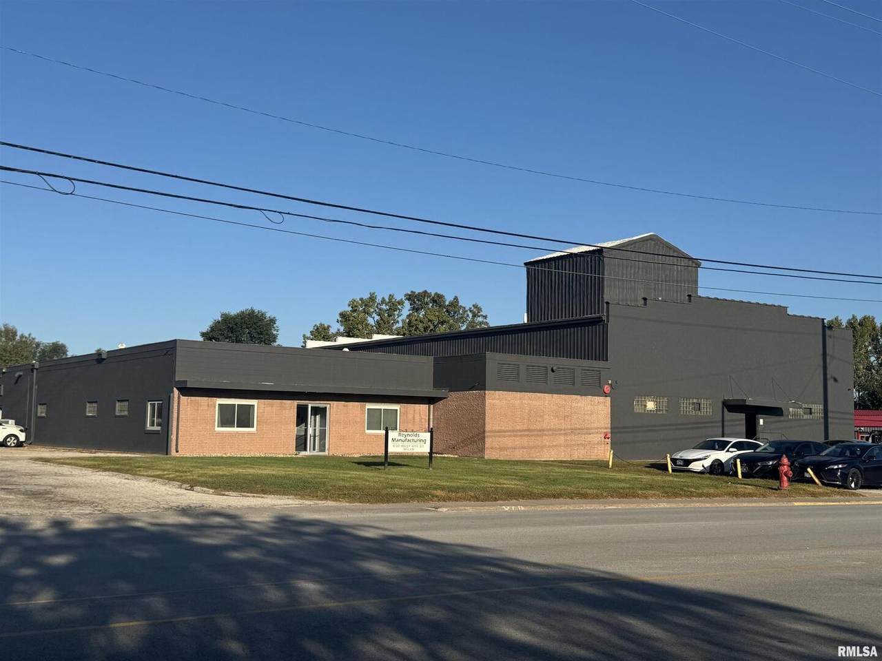 630 4TH Street - Photo 1