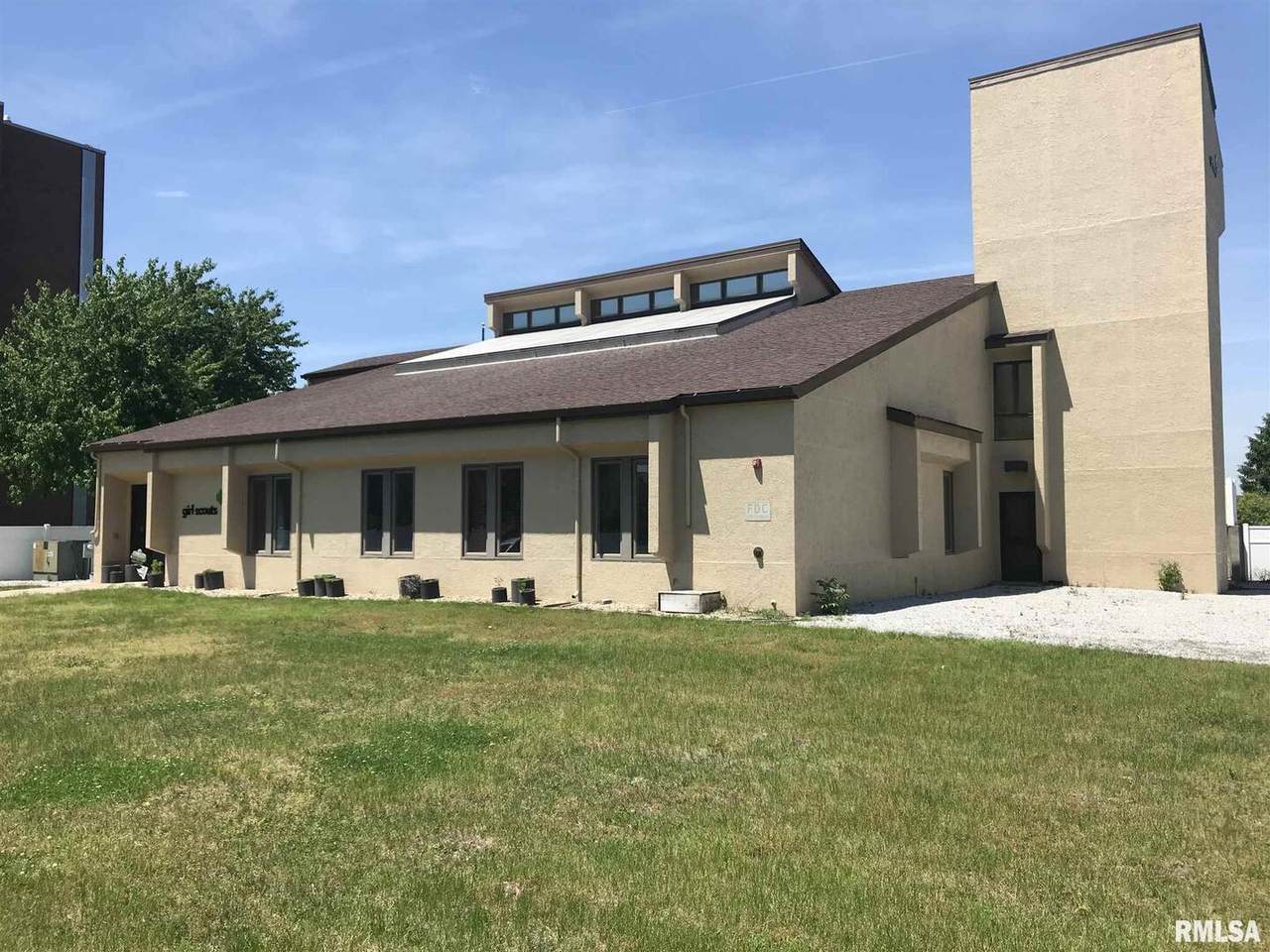 2011 2ND Avenue - Photo 1