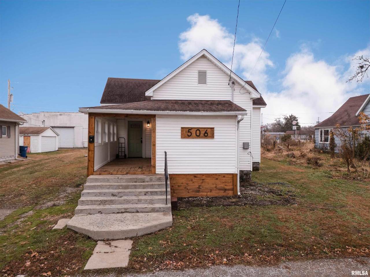 506 Poplar Street - Photo 1