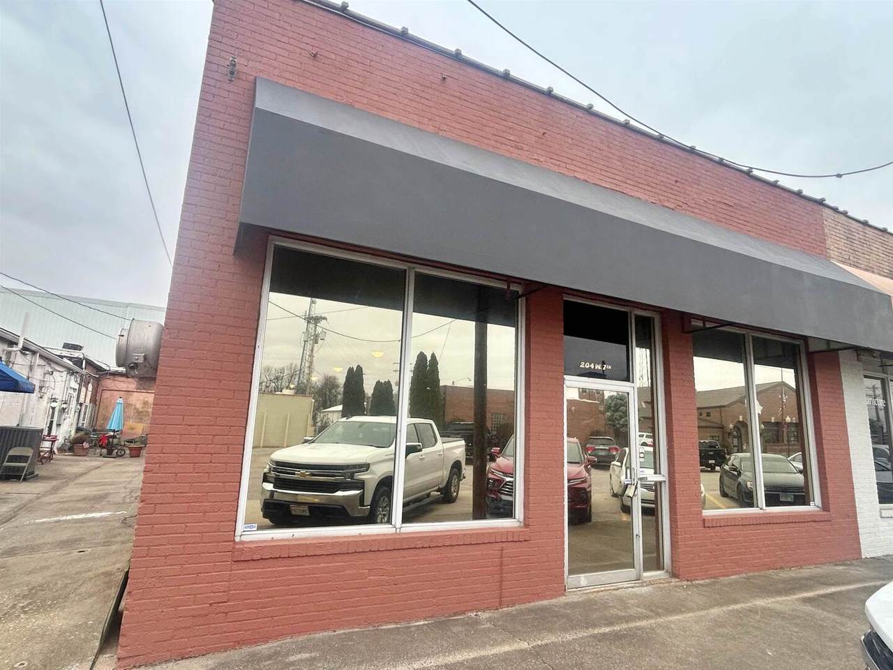 204 7th Street - Photo 1