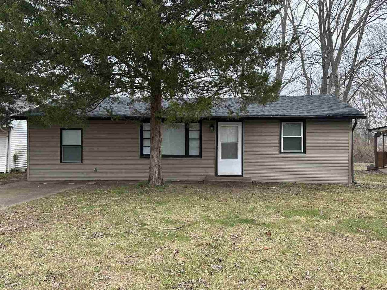 1924 7th Street - Photo 1