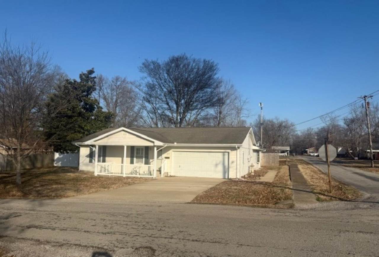 410 Red Howerton St Street - Photo 1
