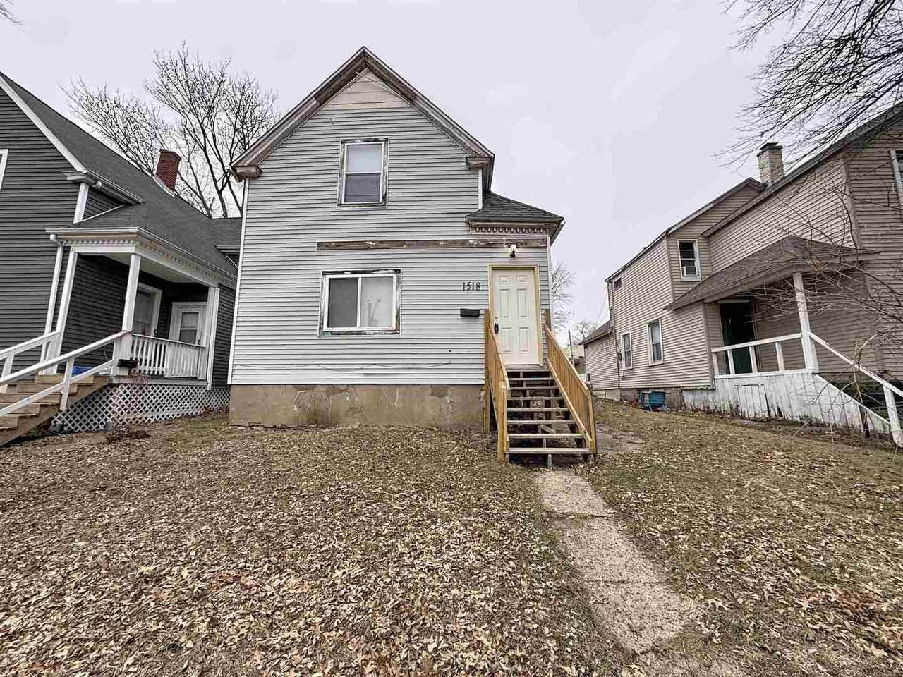 1518 2nd Street - Photo 1