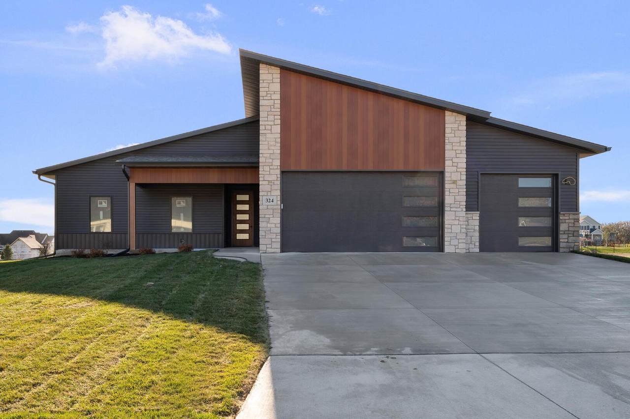 324 Linda Lane - Photo 1