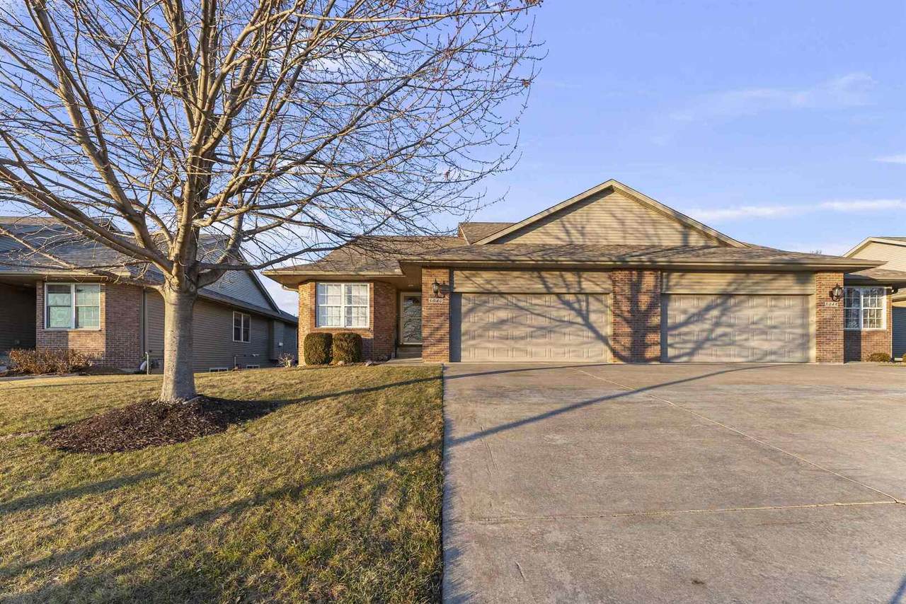 5040 55th Avenue - Photo 1