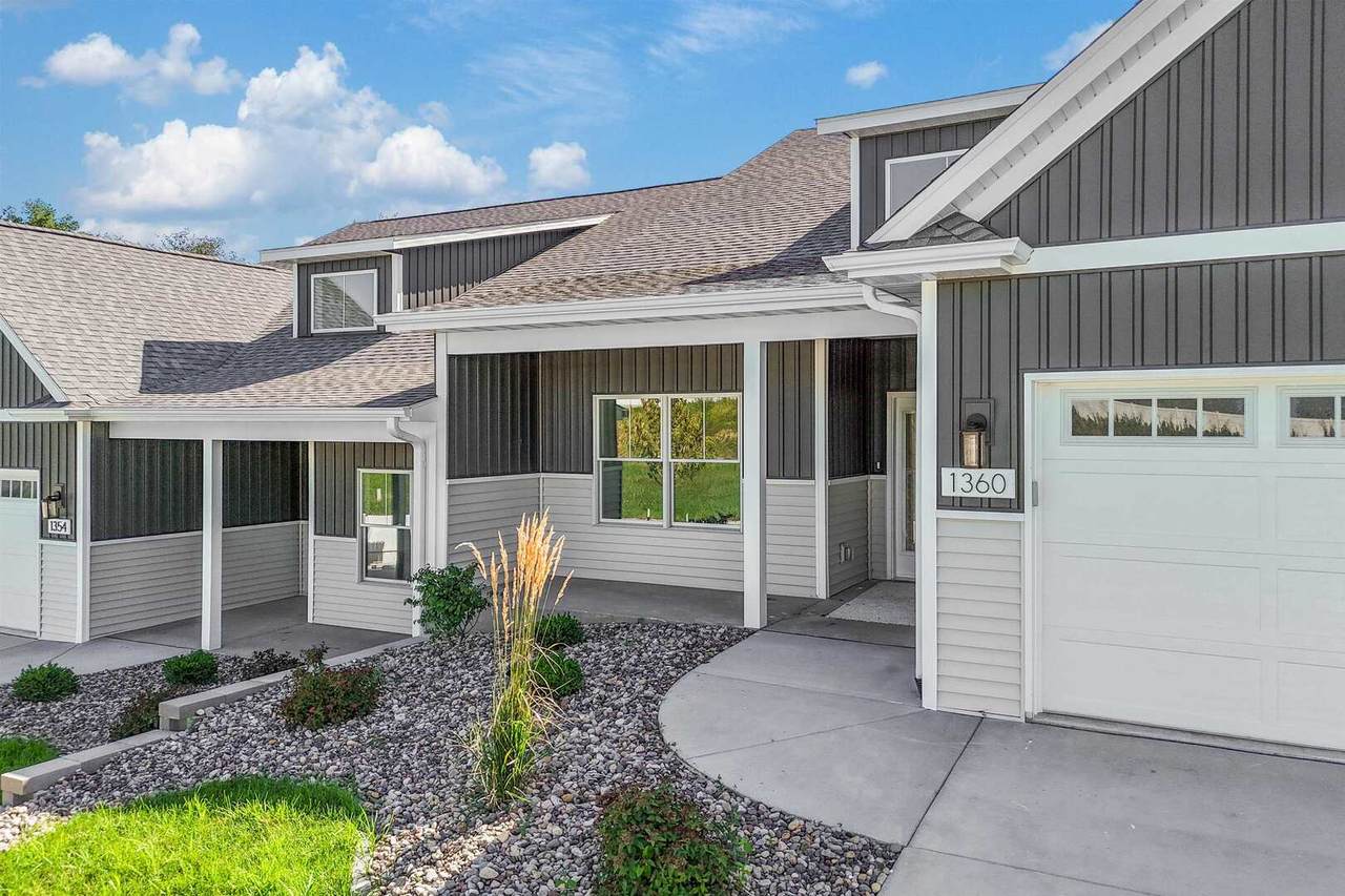 1360 Heights Court - Photo 1