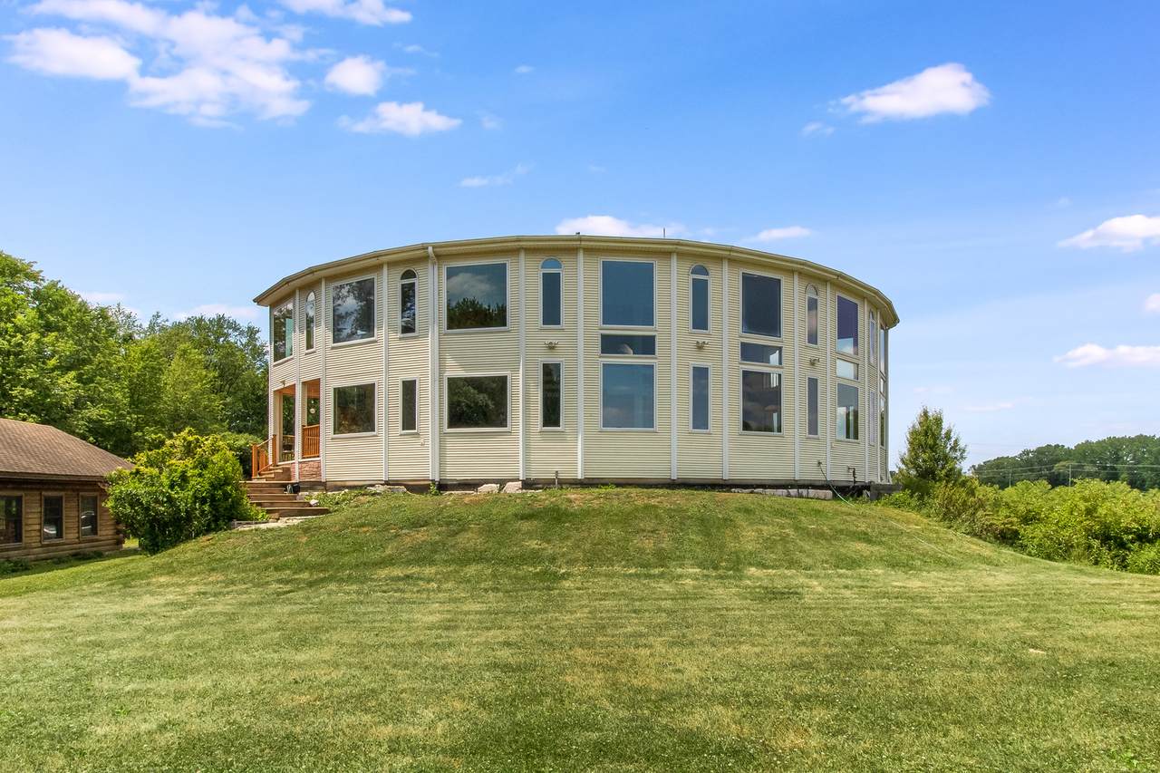 1100 Eunice Avenue - Photo 1