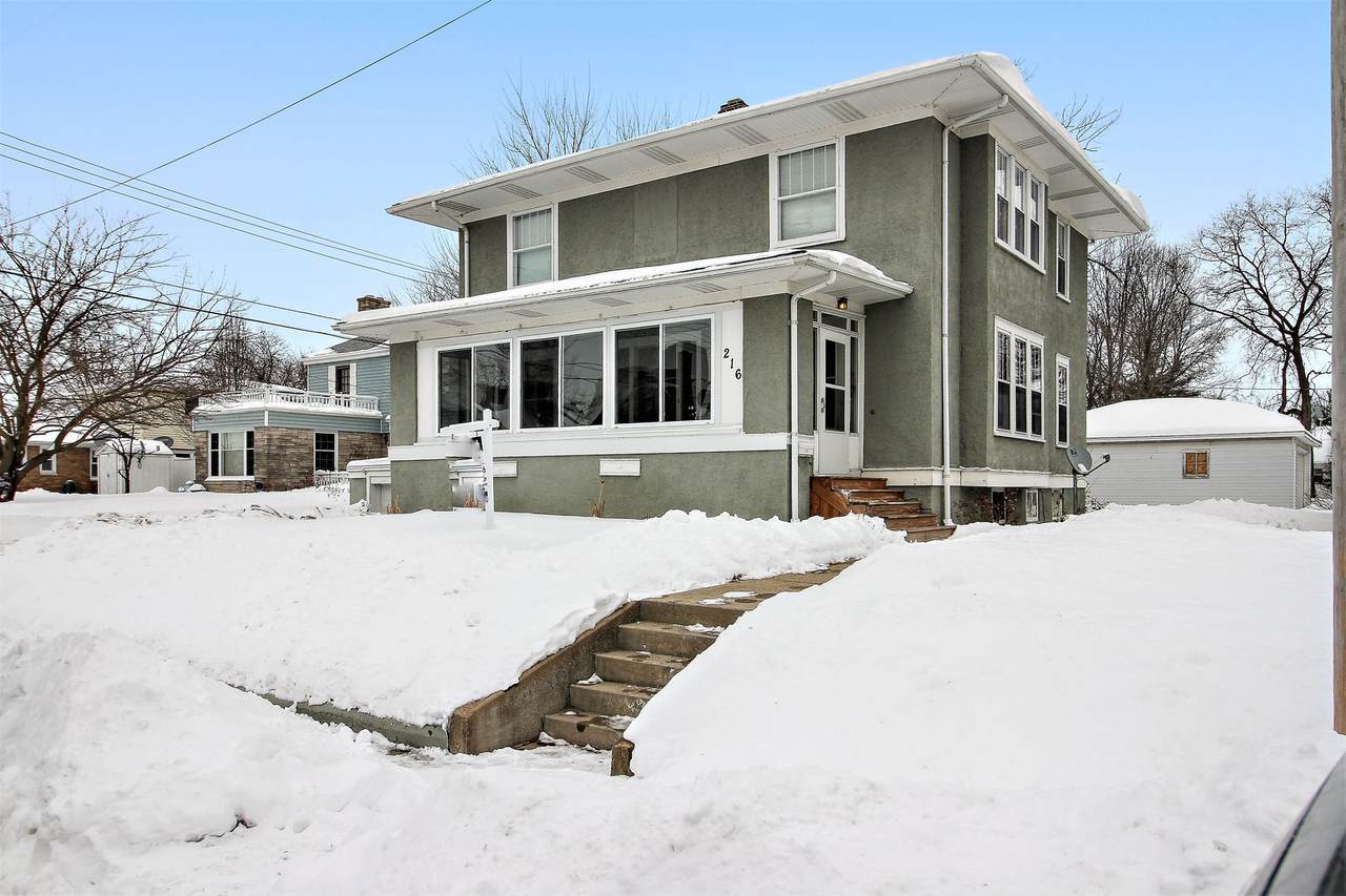 216 5th Street - Photo 1