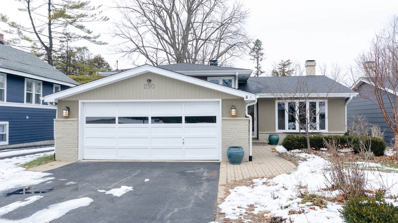 290 Hill Avenue - Photo 1