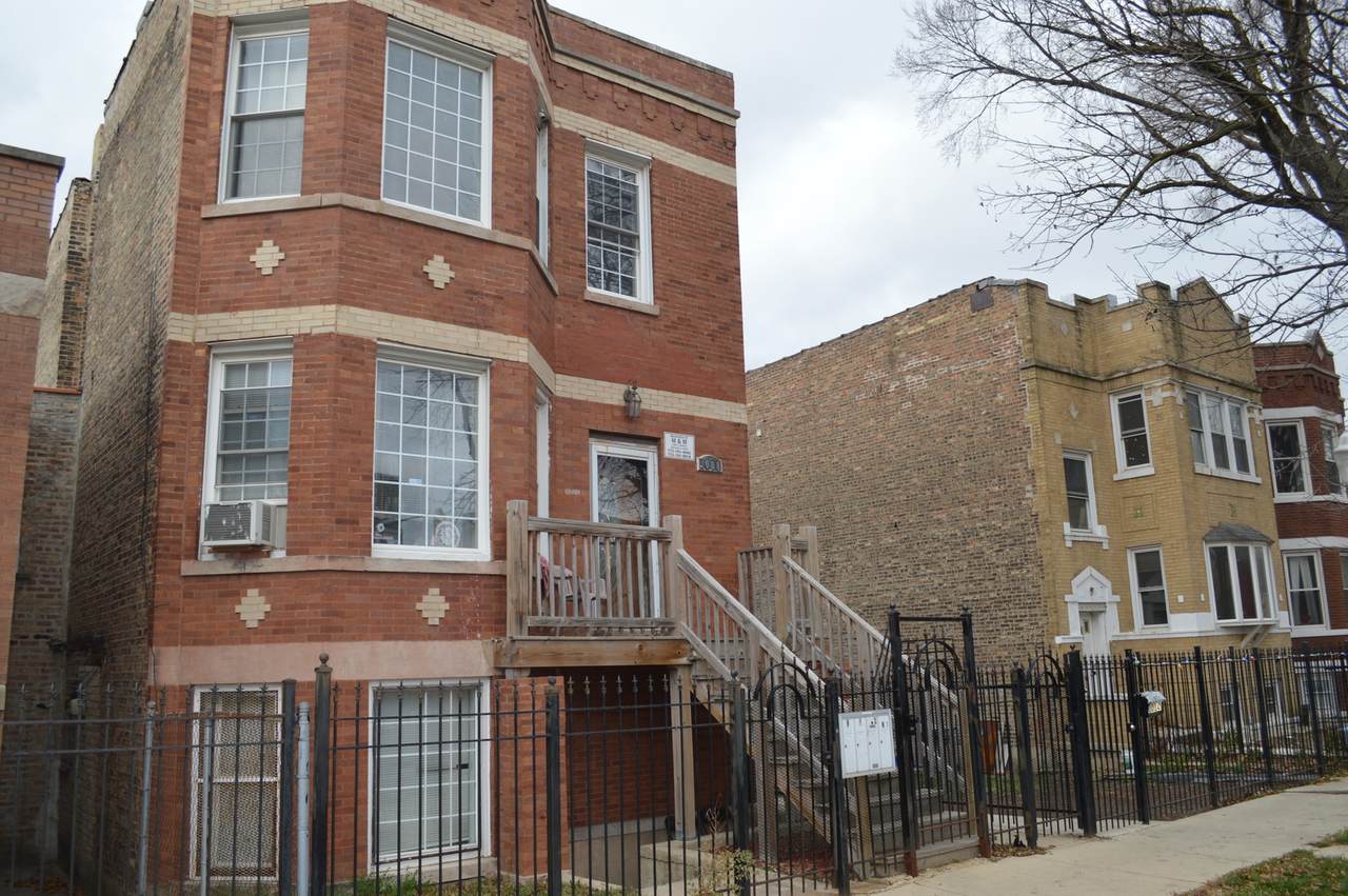 1008 Hamlin Avenue - Photo 1