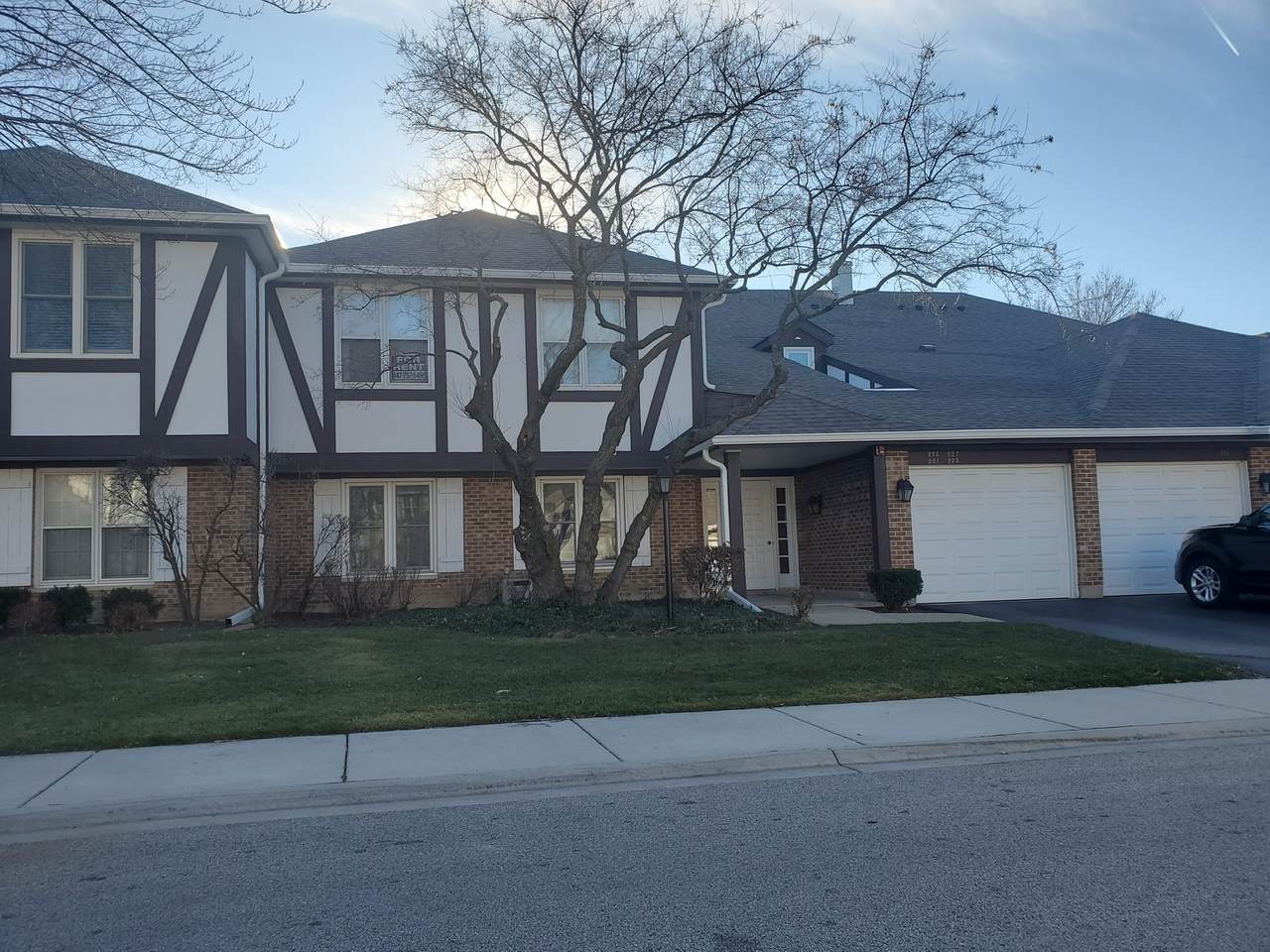 225 Southwick Court - Photo 1