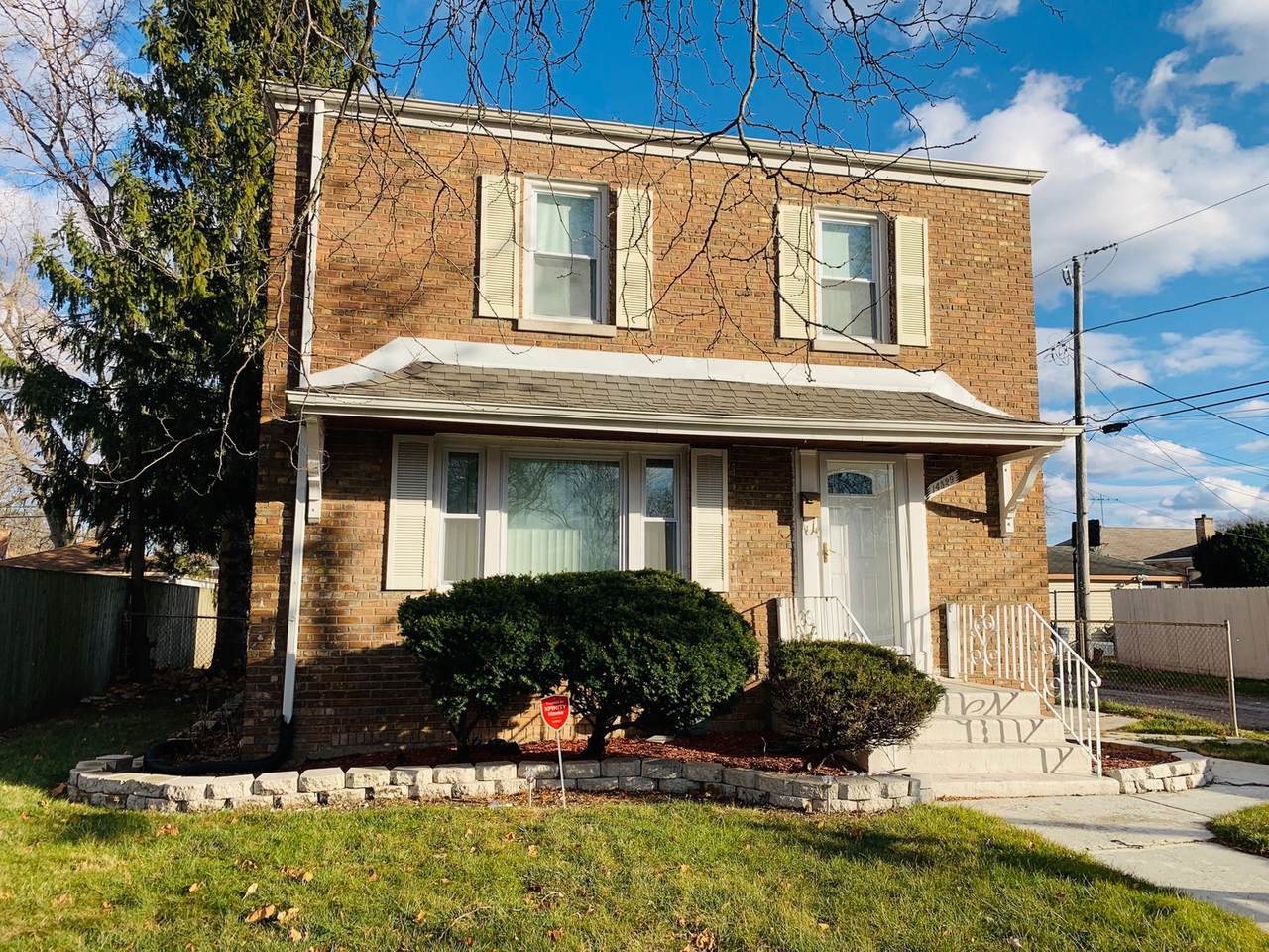 14529 Atlantic Avenue - Photo 1