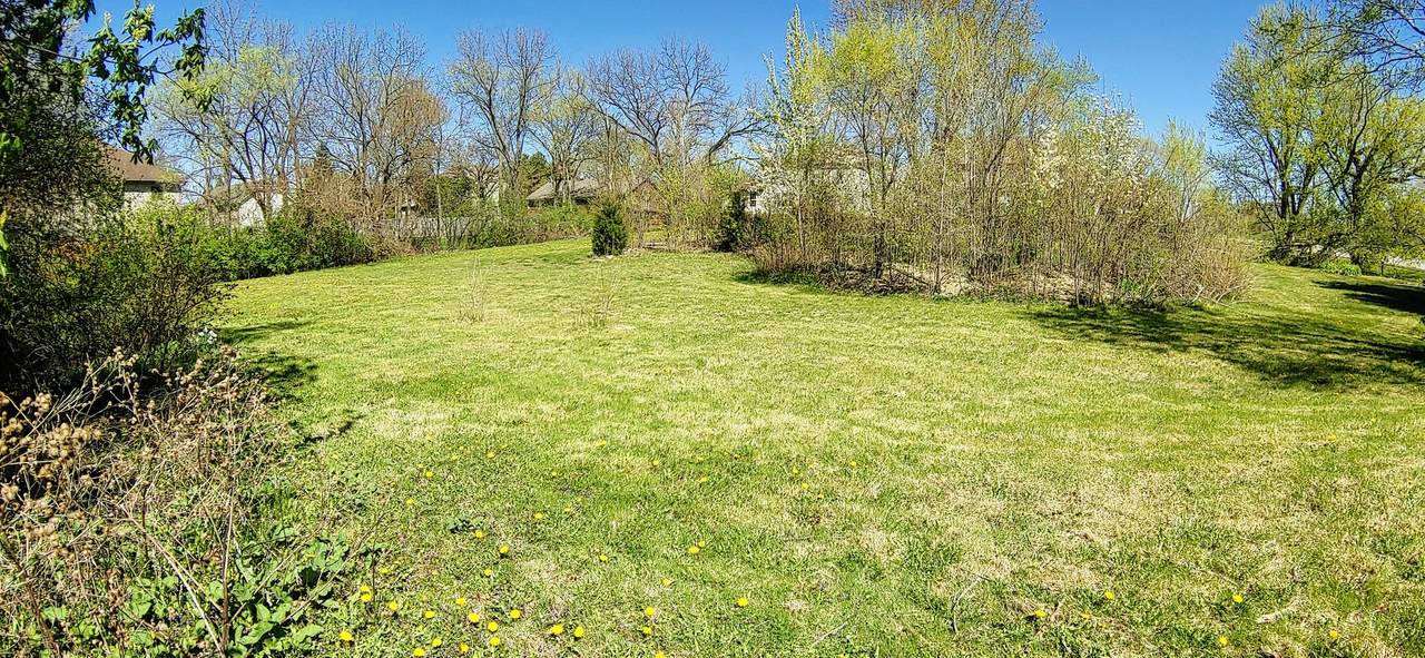 136 Quentin Road - Photo 1