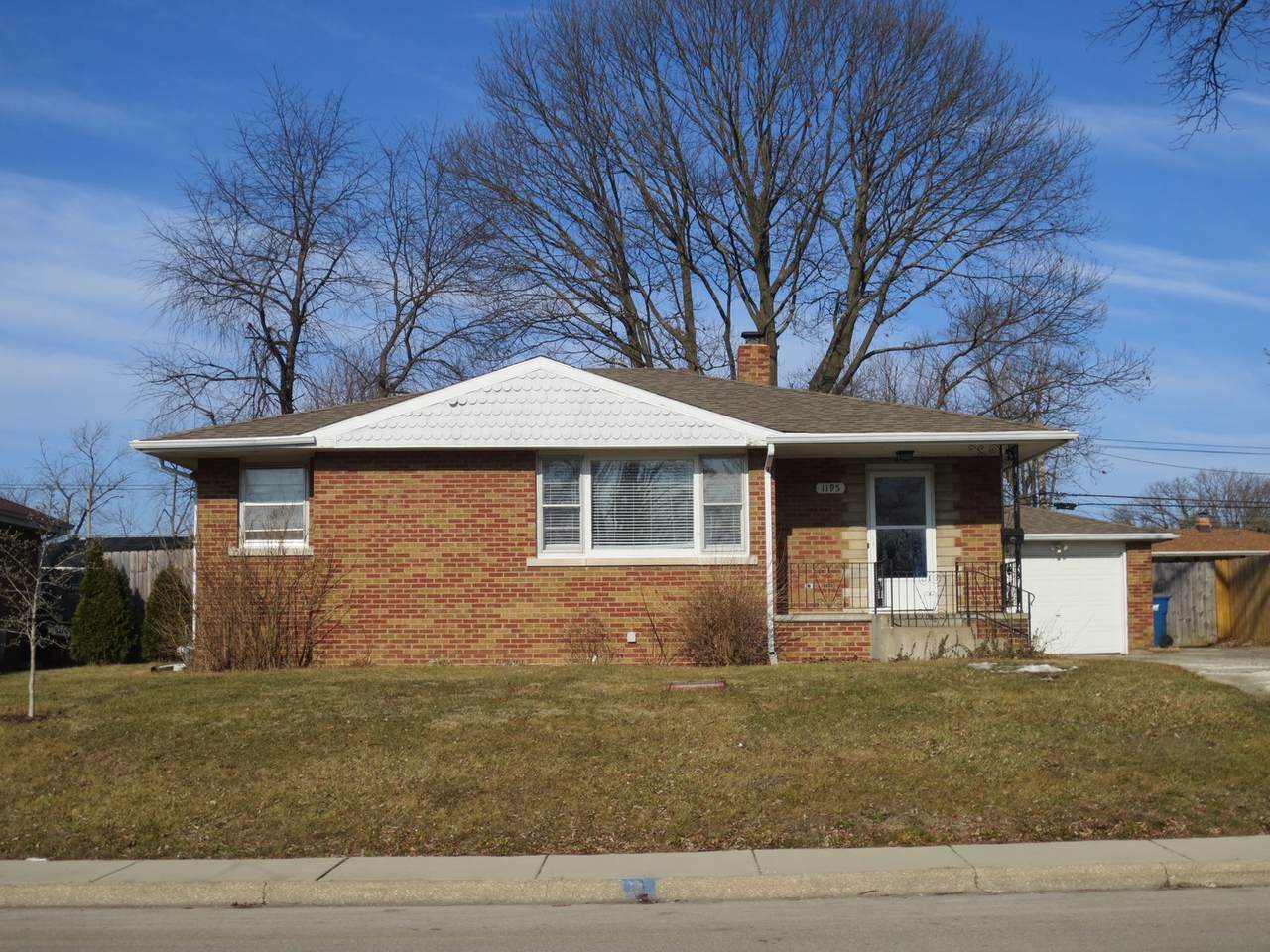 1195 Blatt Boulevard - Photo 1