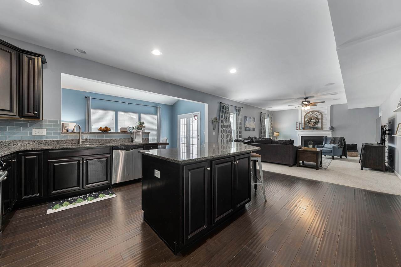 321 Brannon Court - Photo 1