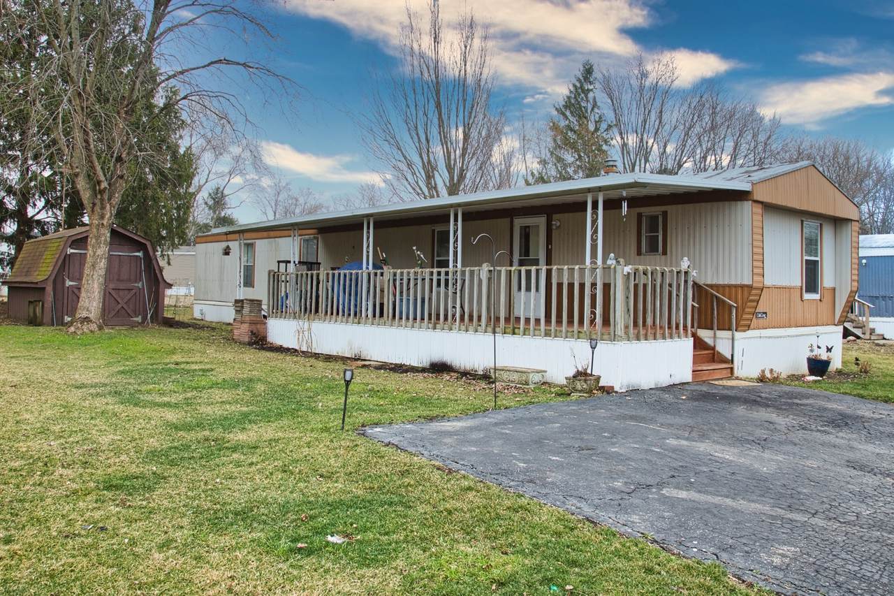 73 Apple Lane - Photo 1