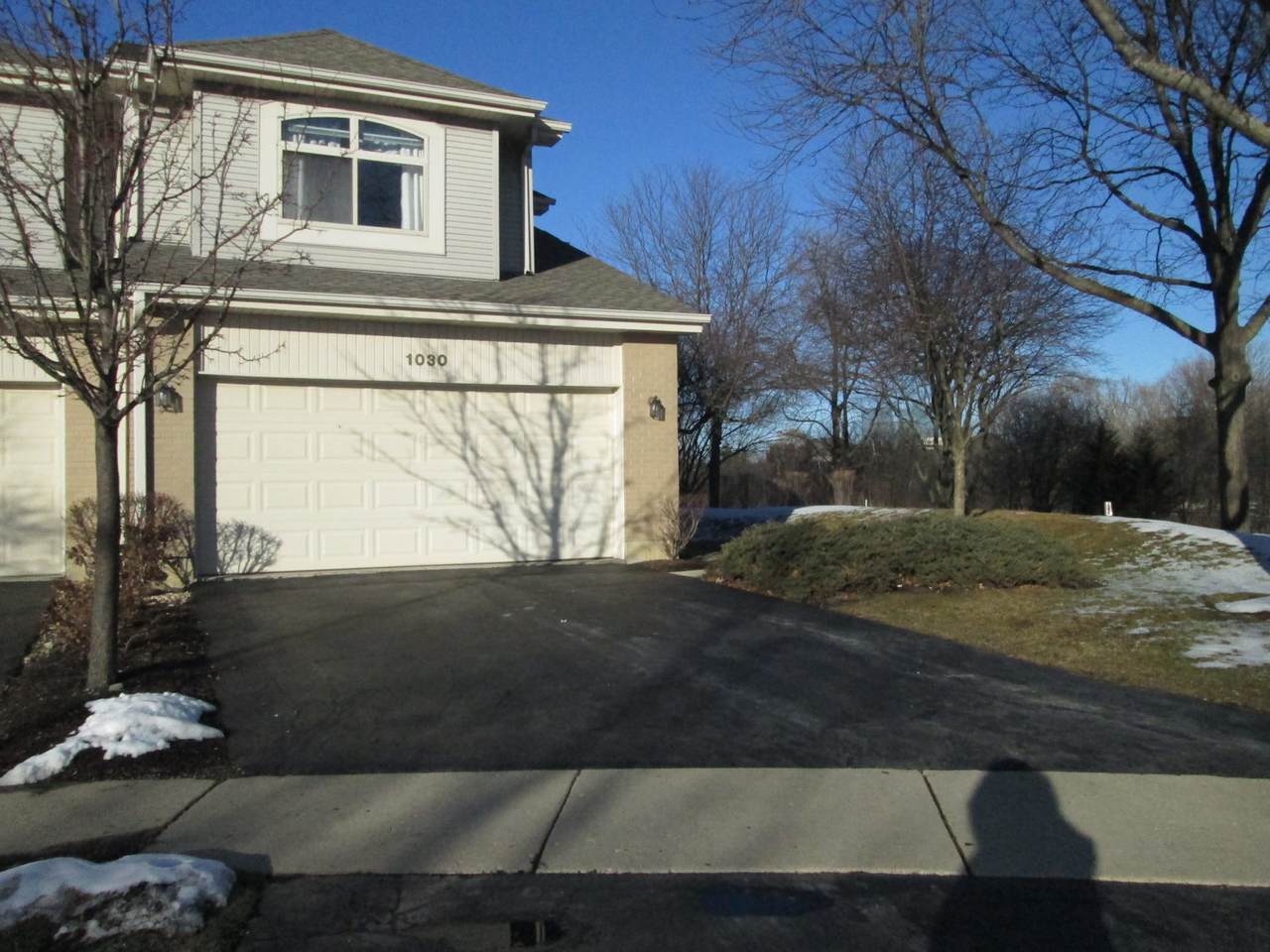 1030 Angela Court - Photo 1