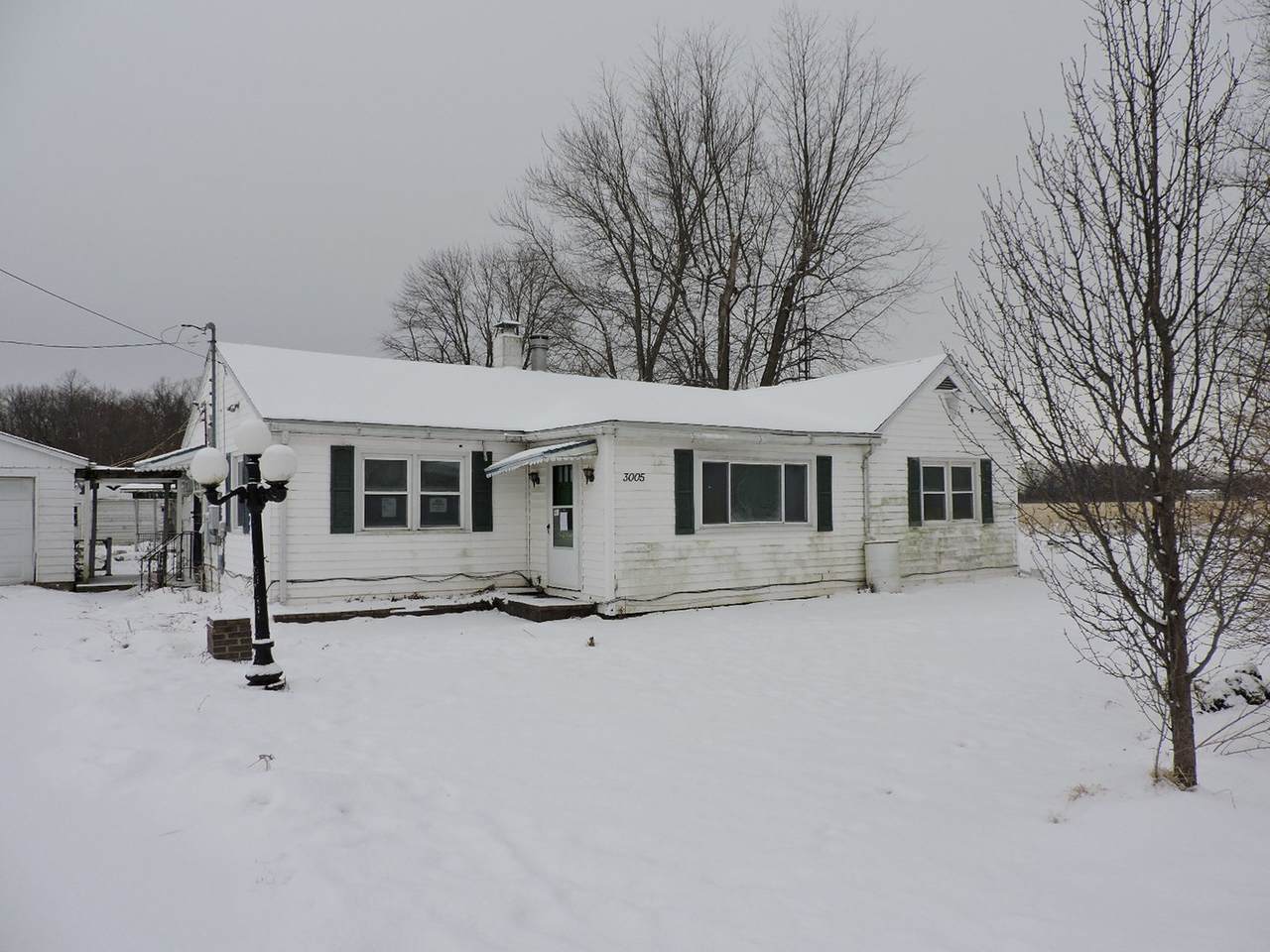 3005 Perrysville Road - Photo 1