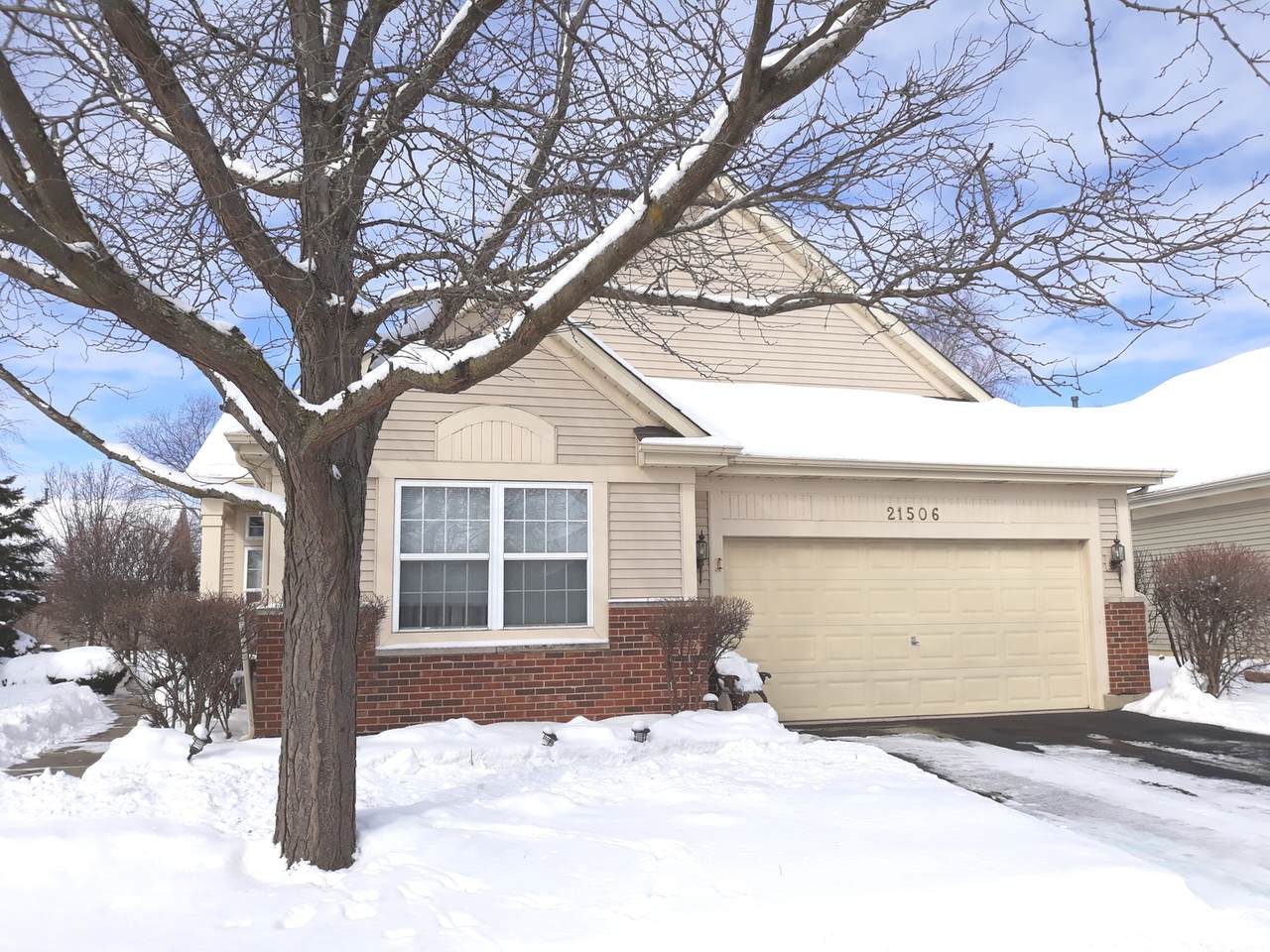 21506 Basswood Lane - Photo 1