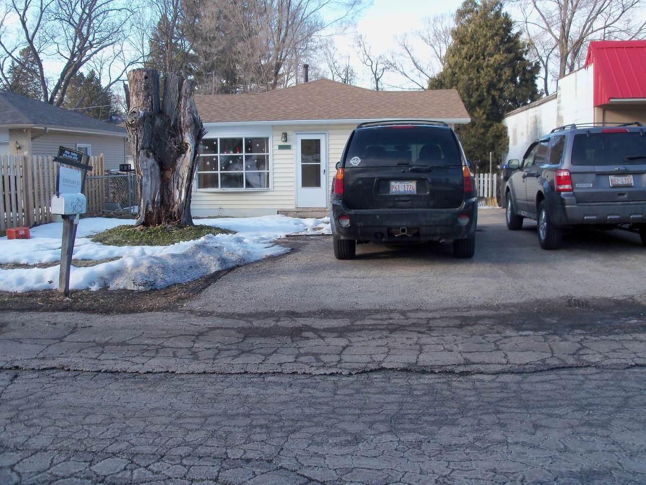 7406 Nantucket Drive - Photo 1